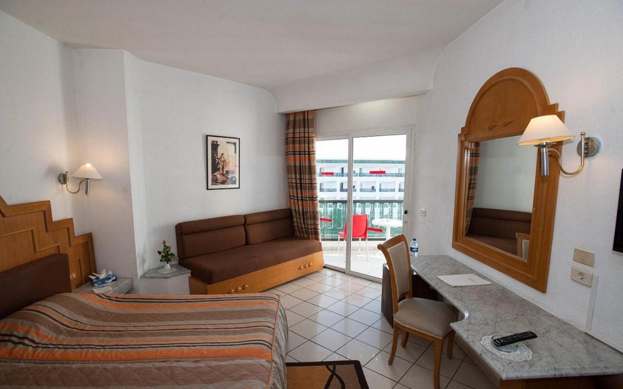 Riviera Hotel - Family Only Port El Kantaoui Exterior photo