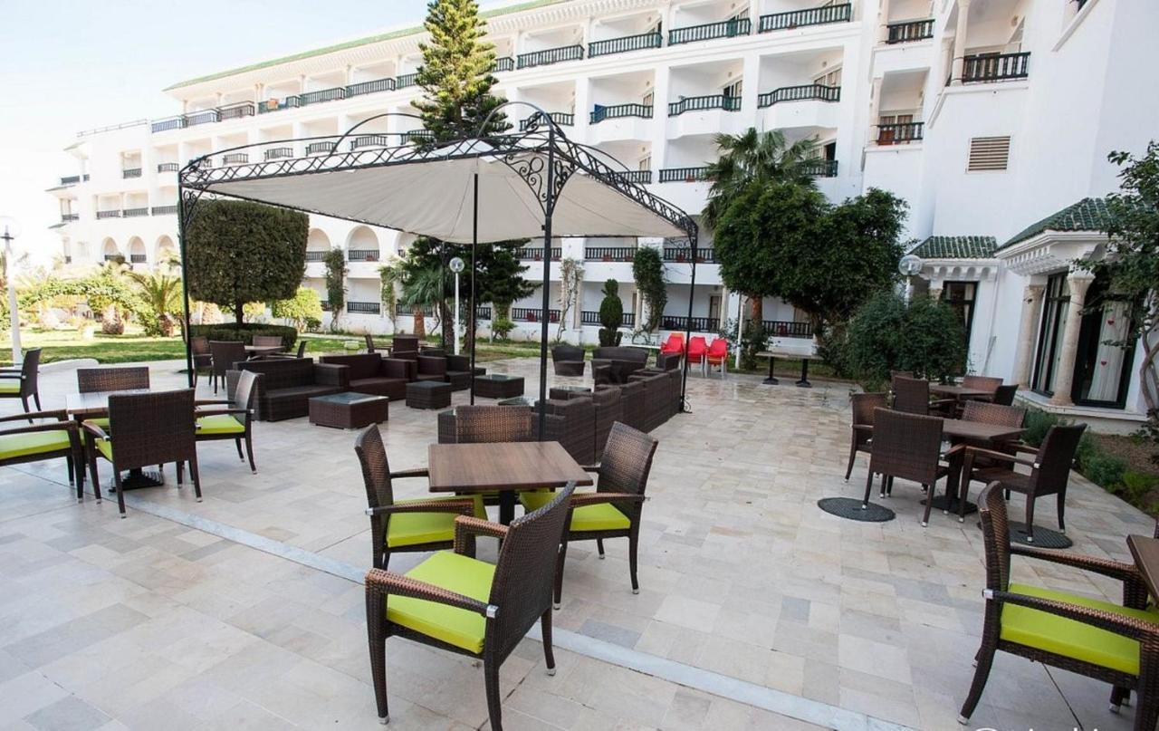 Riviera Hotel - Family Only Port El Kantaoui Exterior photo